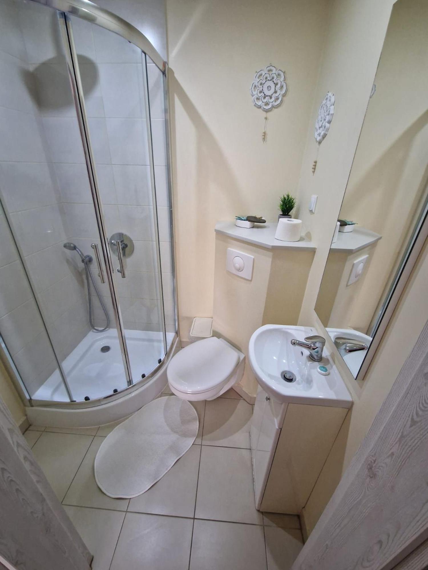 Luna Mieroszyno Homestay Jastrzebia Gora