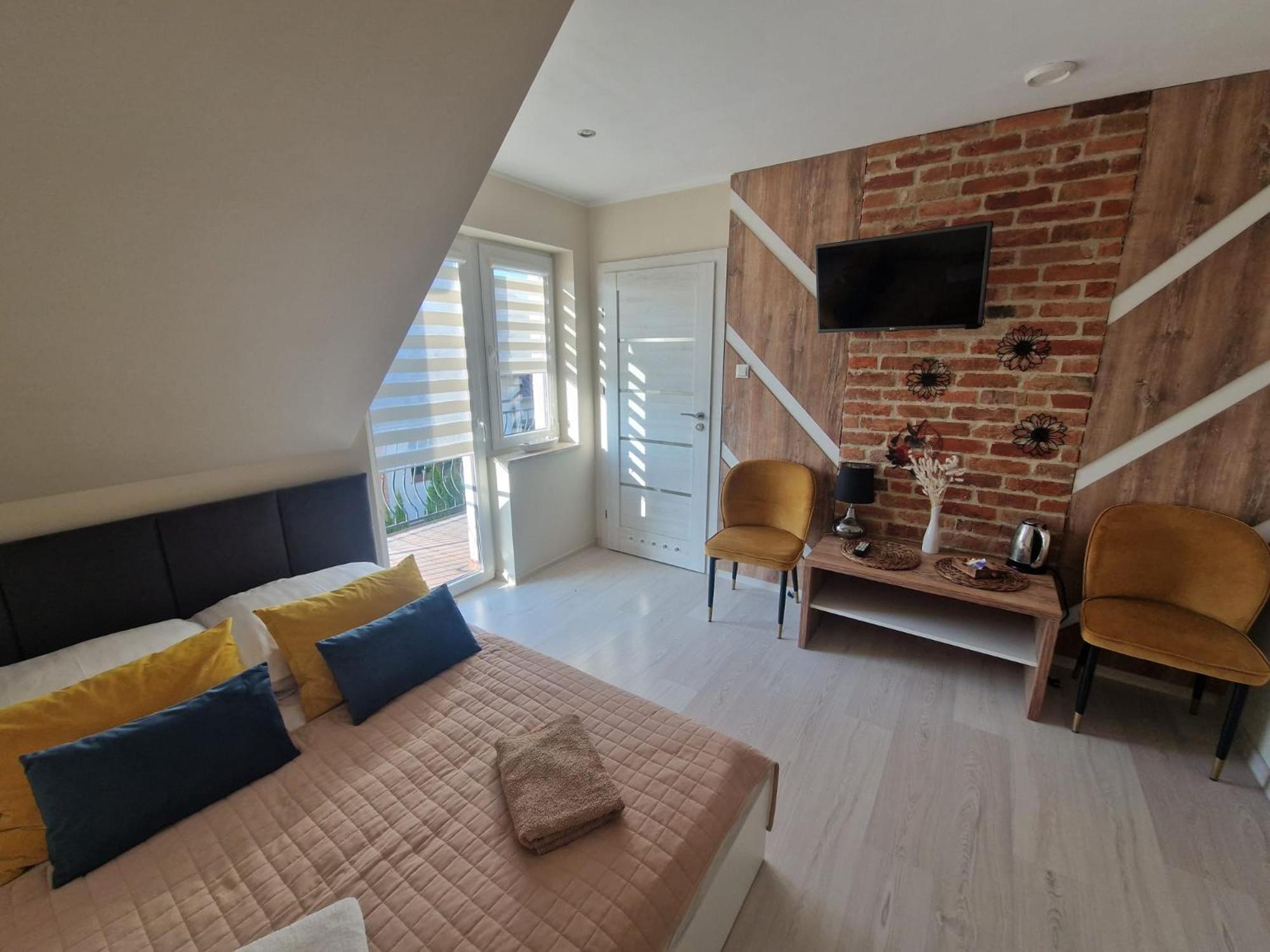 Luna Mieroszyno Homestay *
